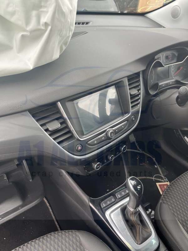 Vauxhall Crossland X Elite Mk1 2017-2021 1.2 Petrol Manual 5 Door Hatchback Blue Z22V Breaking for Parts