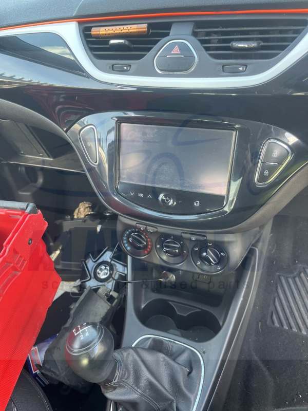 Vauxhall Corsa Limited Edition Mk4 (E) 2014-2019 1.4 Petrol 5 Speed Manual 3 Door Hatchback Brown Z40W Breaking for Parts