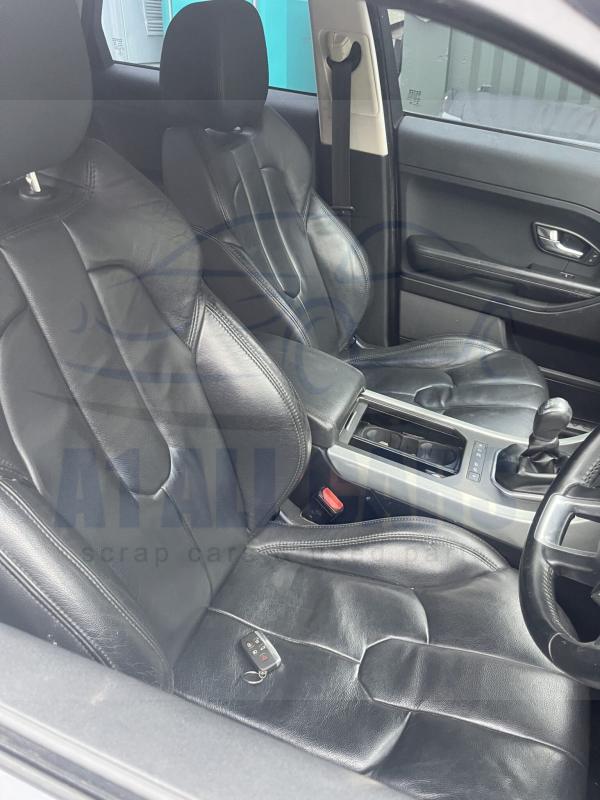 Land Rover Range Rover Evoque TD4 Pure Tech Mk1 2011-2018 2.2 Diesel 6 Speed Manual 5 Door Estate White LRC867 White Breaking for Parts