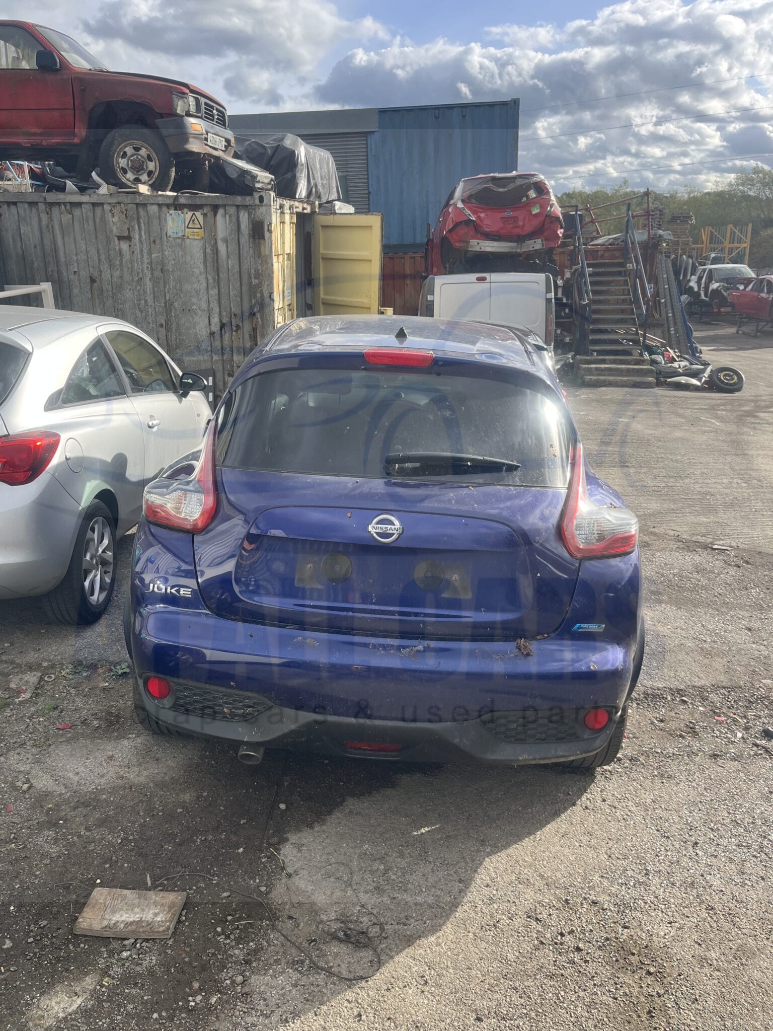 Nissan Juke Tekna DCI Mk1 FL F15 2014-2019 1.5 Diesel 6 Speed Manual 5 Door Hatchback Blue RBN Breaking for Parts