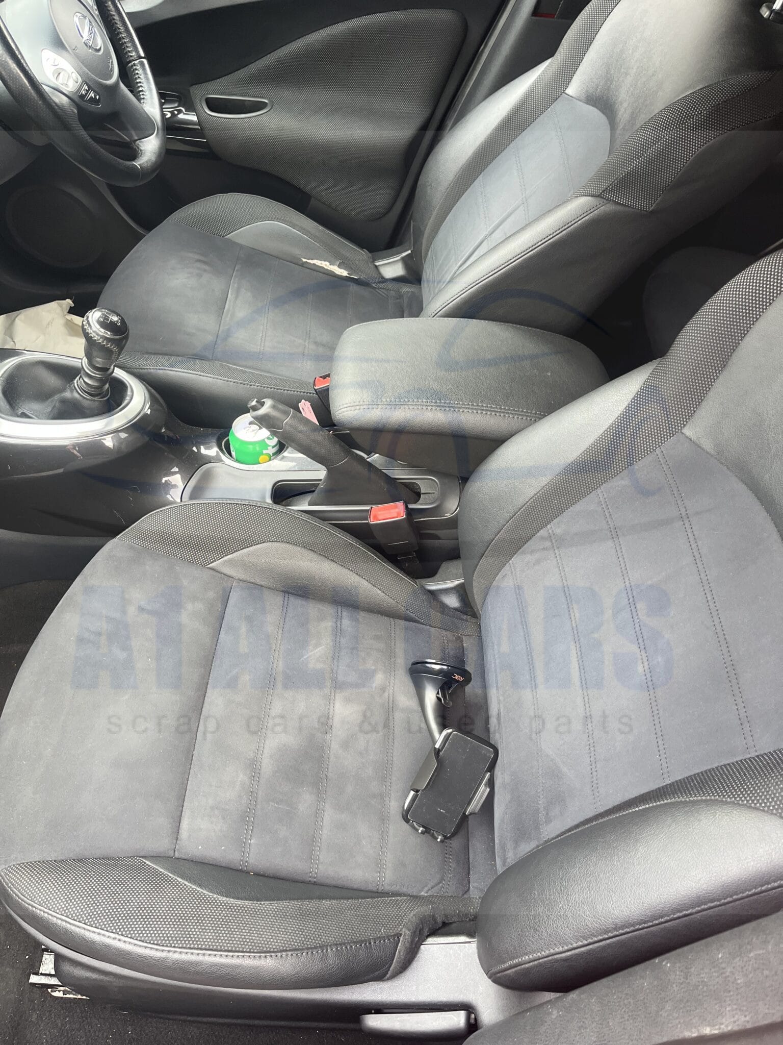 Nissan Juke N-Connecta DCI Mk1 FL F15 2014-2019 1.5 Diesel 6 Speed Manual Door Hatchback Red Z10 Breaking for Parts
