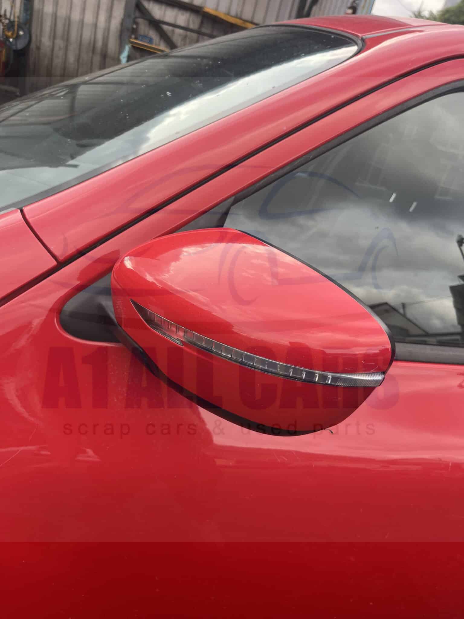Nissan Juke N-Connecta DCI Mk1 FL F15 2014-2019 1.5 Diesel 6 Speed Manual Door Hatchback Red Z10 Breaking for Parts