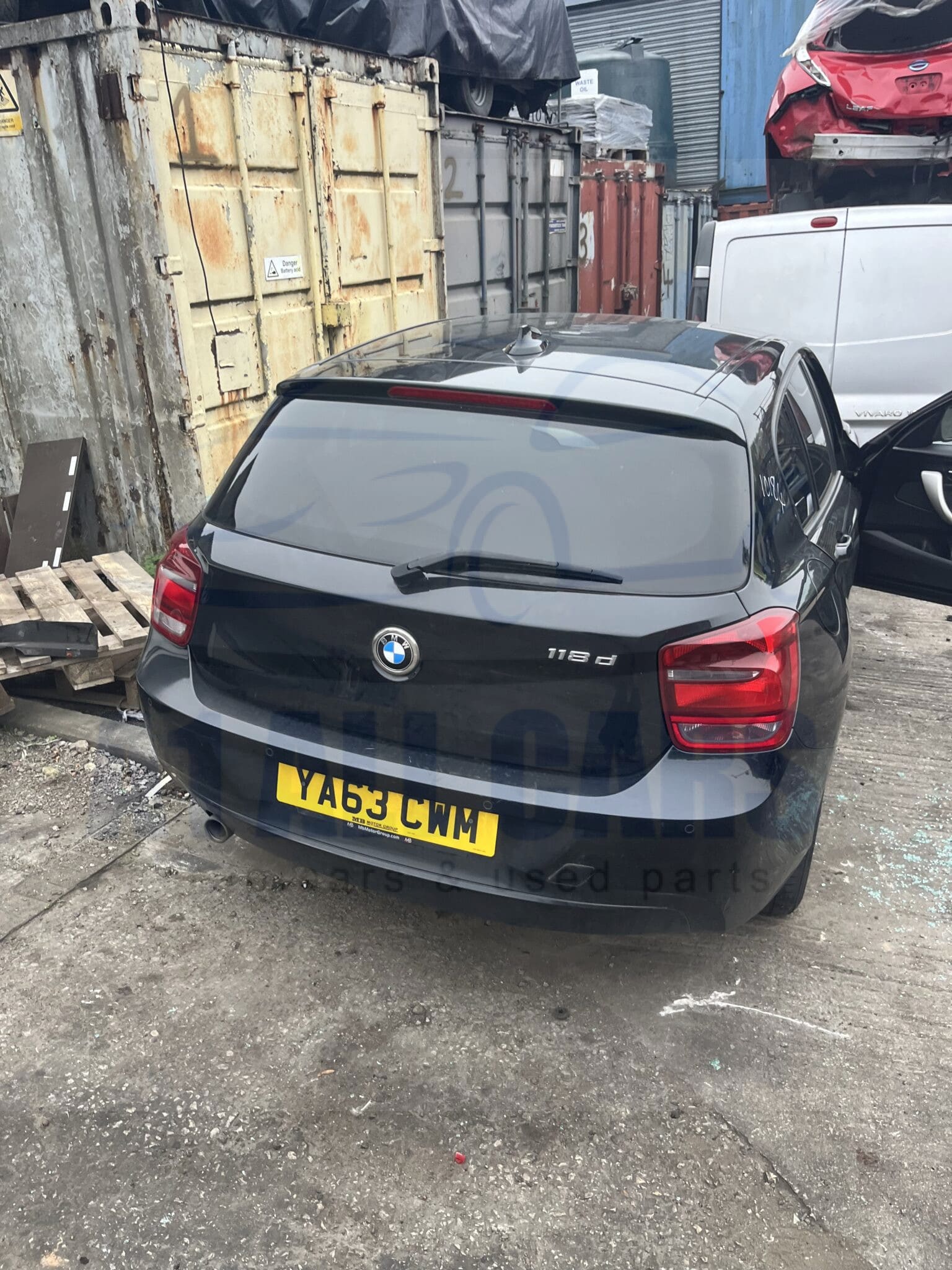 BMW 1 Series 118d SE MK2 2011-2015 2.0 Diesel Automatic 5 Door Hatchback Black 475 Breaking for Parts