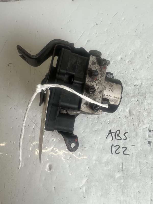Suzuki Swift 2005-2010 Abs Pump 73K1 BE 2WD / 06.2102-1039.4