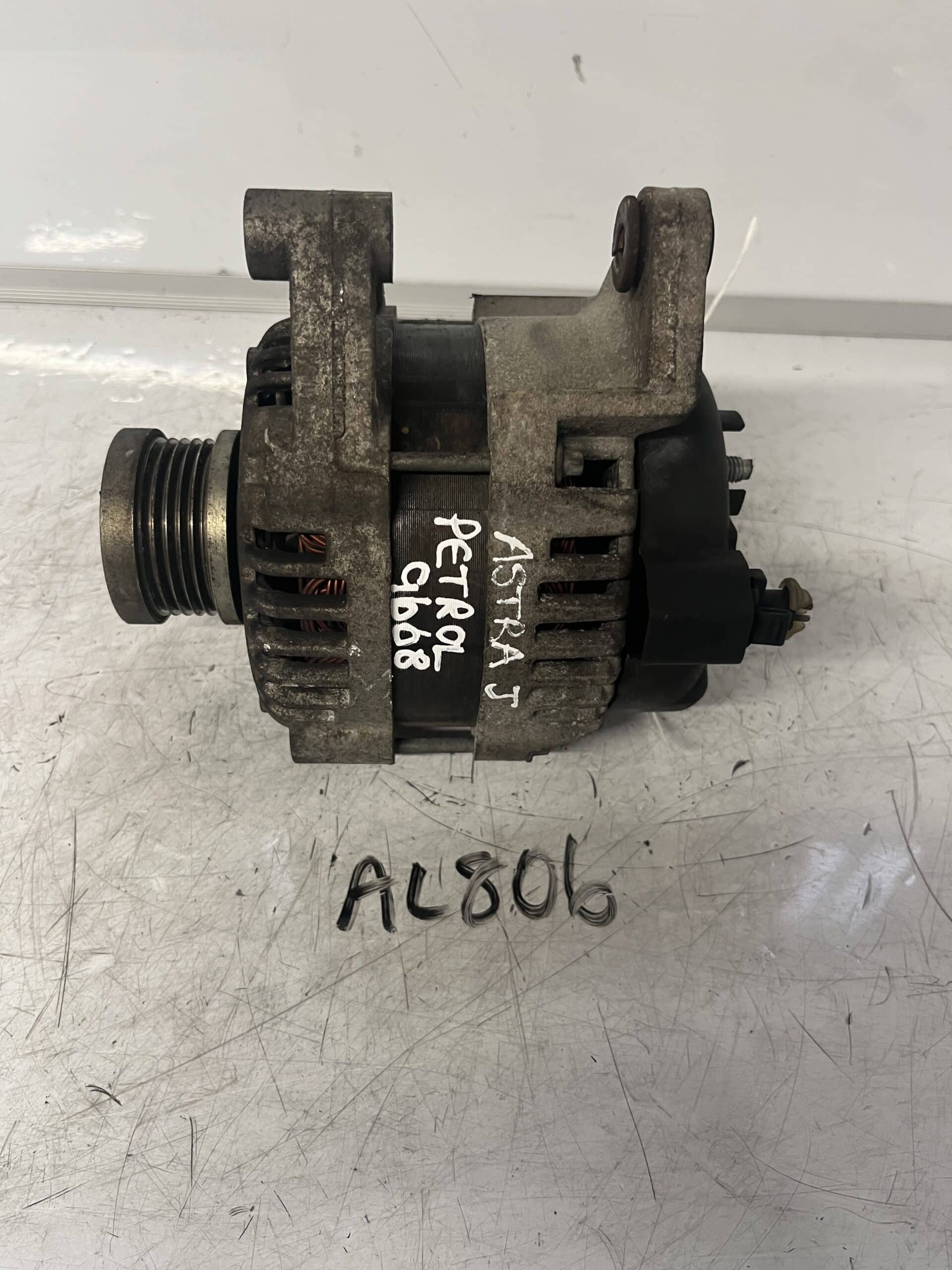 Vauxhall Astra / Corsa / Adam 2010-2015 1.4 16V Petrol Alternator – 13581885
