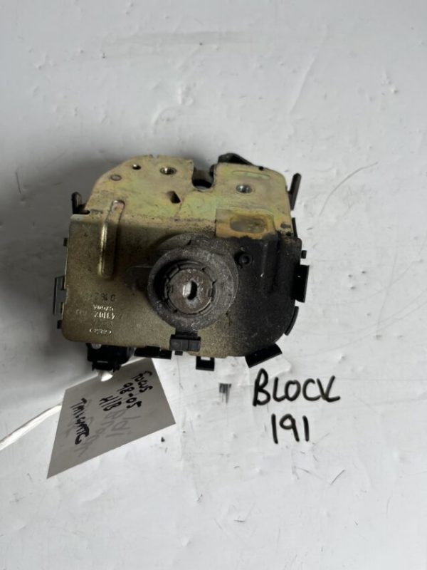 Ford Focus 1998-2005 Hatchback Tailgate Locking Mechanism