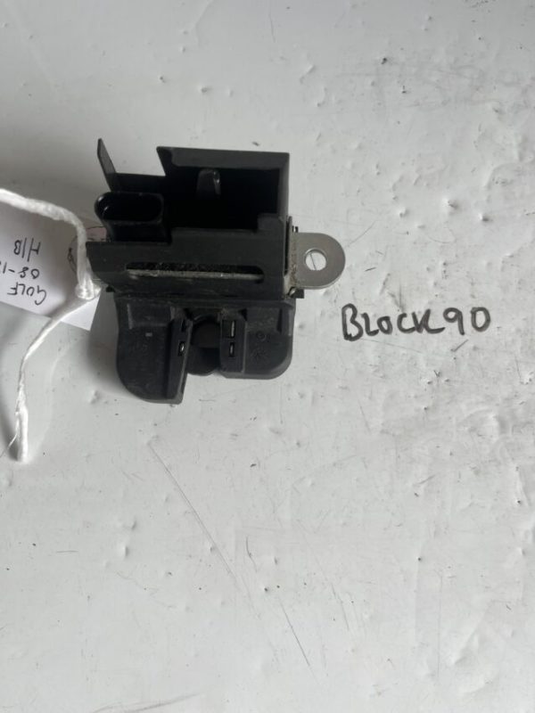 Volkswagen Golf 2008-2012 Hatchback Tailgate Locking Mechanism – 5K0827505 / A