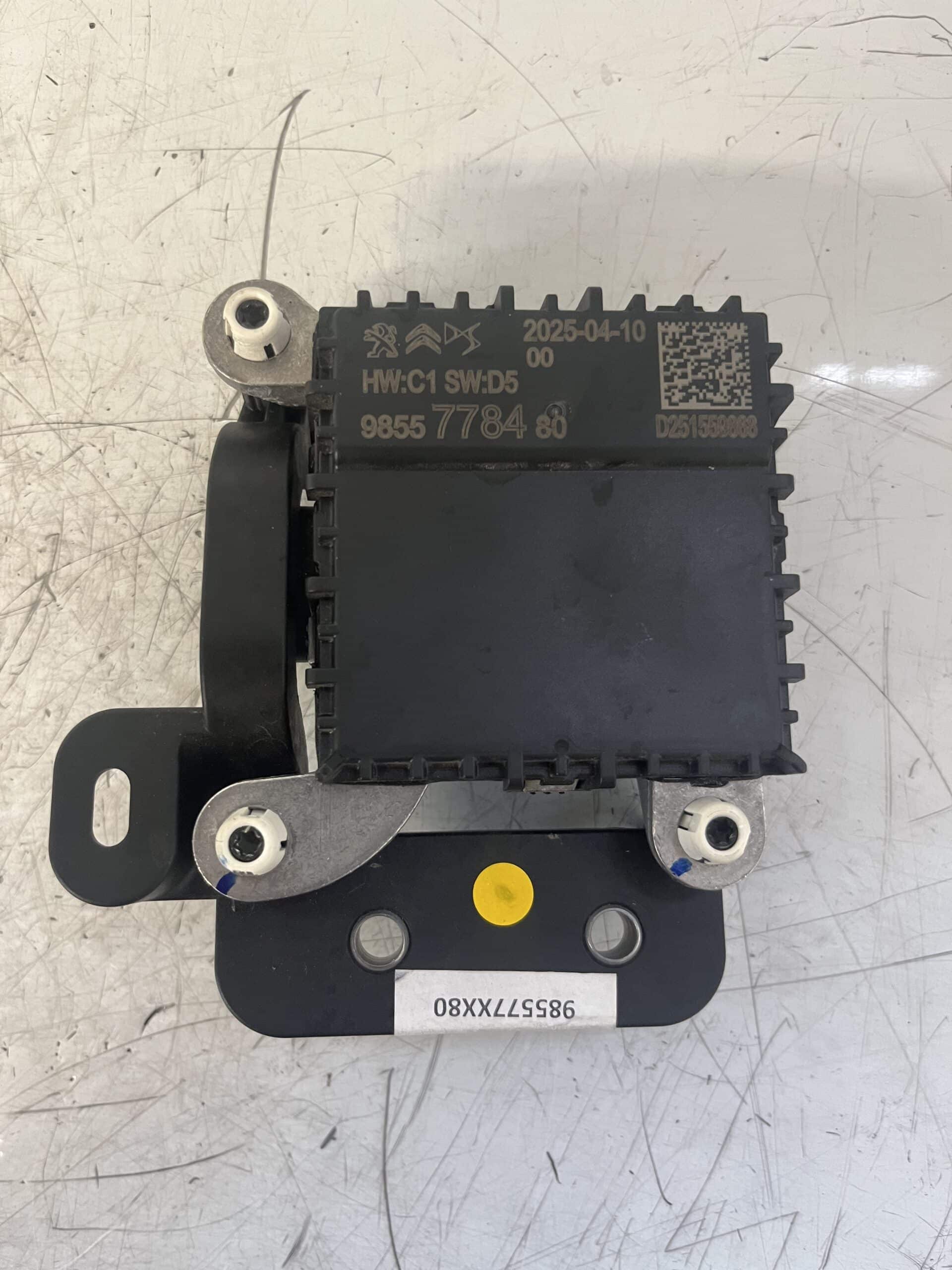 Vauxhall Corsa / Peugeot 2008 2019-2025 Radar Sensor – 9855778480
