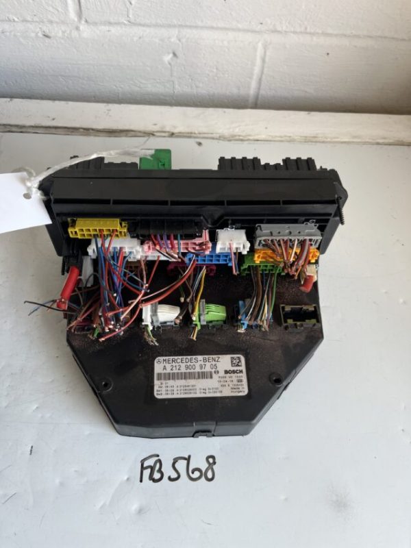 Mercedes C Class 2007-2012 Fuse Box / SAM Module – A2129009705