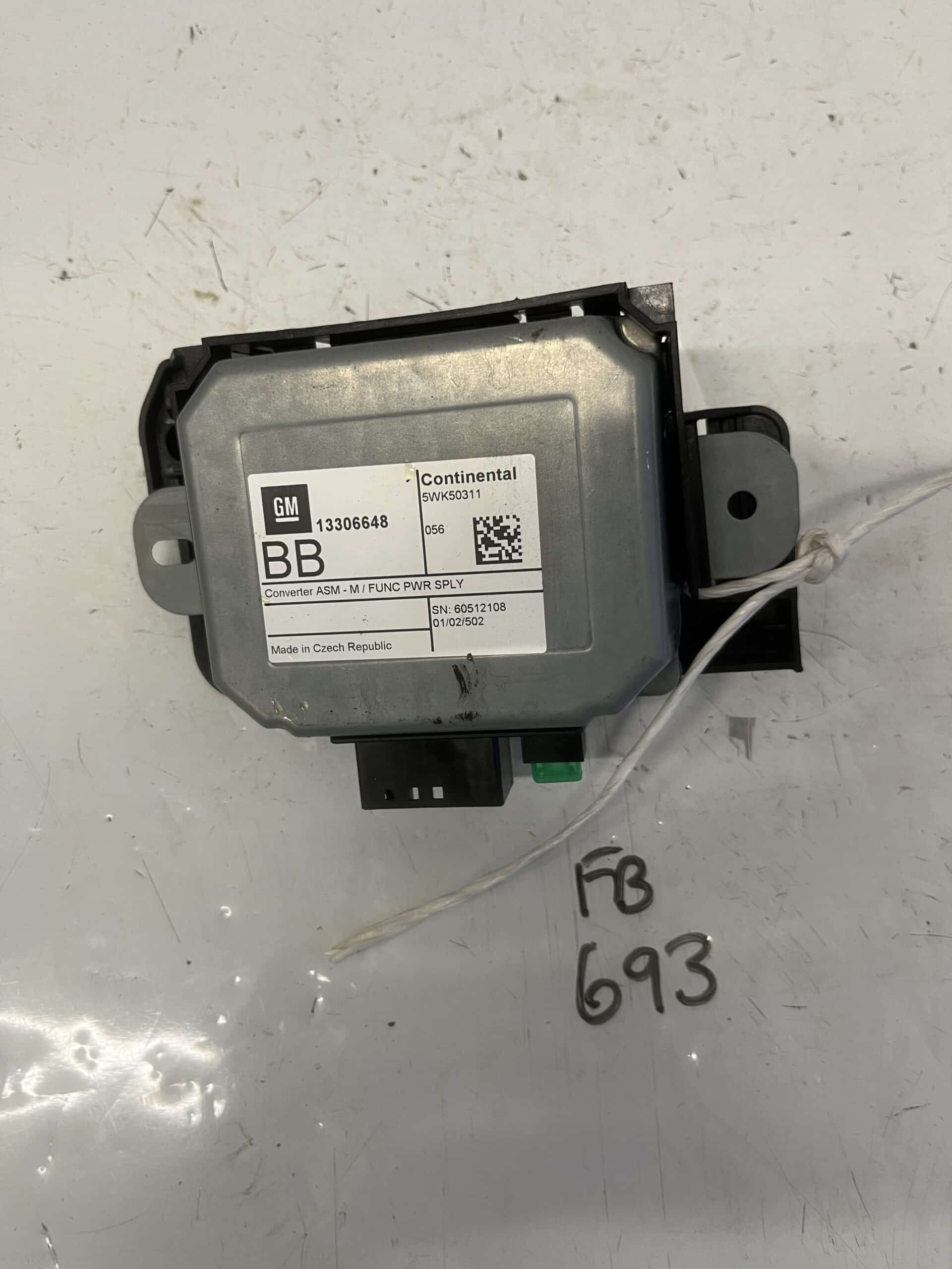 Vauxhall Mokka 2012-2019 Telephone / Sat Nav Control Module – 13306648 / 5WK50311