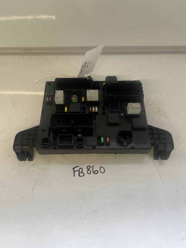 Vauxhall Zafira Tourer 2012-2017 Fuse Box – 13368653