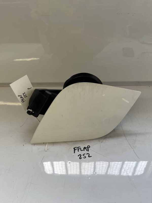 Ford Focus 2011-2017 Hatchback Fuel Filler Flap – White 5F Colour Code