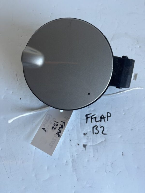 Skoda Fabia 2007-2014 Hatchback Fuel Filler Flap – Beige 9202 Colour Code