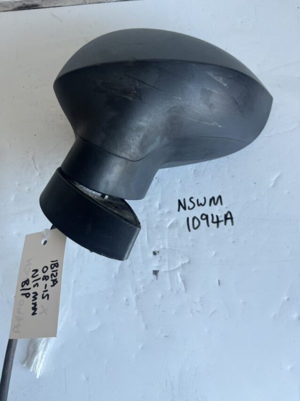 Seat Ibiza 2008-2015 Near Side Manual Door Mirror – Black Plastic