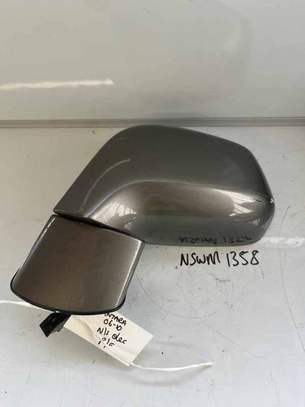 Vauxhall Antara 2006-2010 4X4 Near Side Electric Door Mirror – Gold – Power Fold