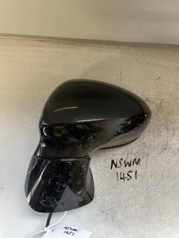 Vauxhall Zafira Tourer 2012-2017 MPV Near Side Electric Door Mirror – Black TAGT Colour Code