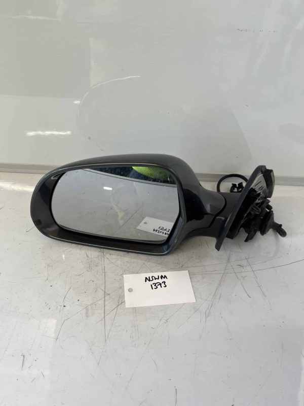 Audi Q3 2011-2015 Near Side Door Mirror – Grey LZ7S Colour Code