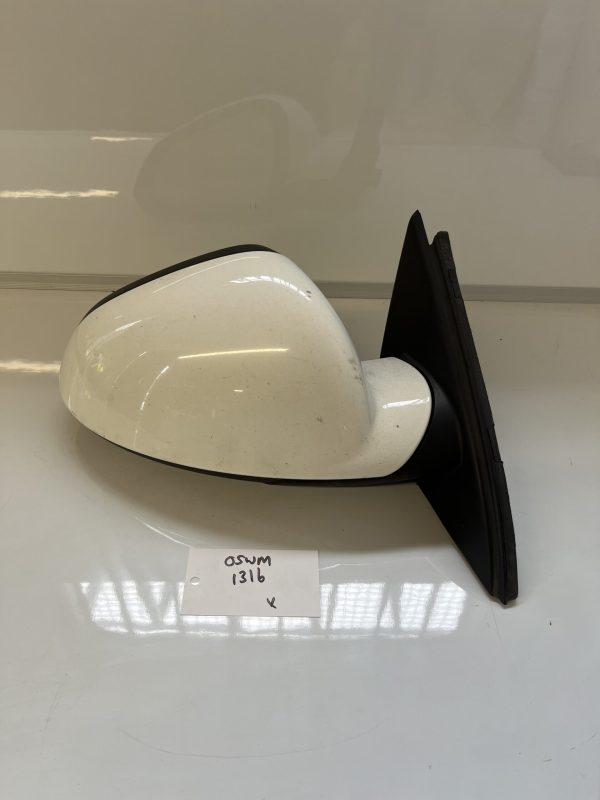Vauxhall Insignia 2009-2017 Off Side Electric Door Mirror – White Z40R