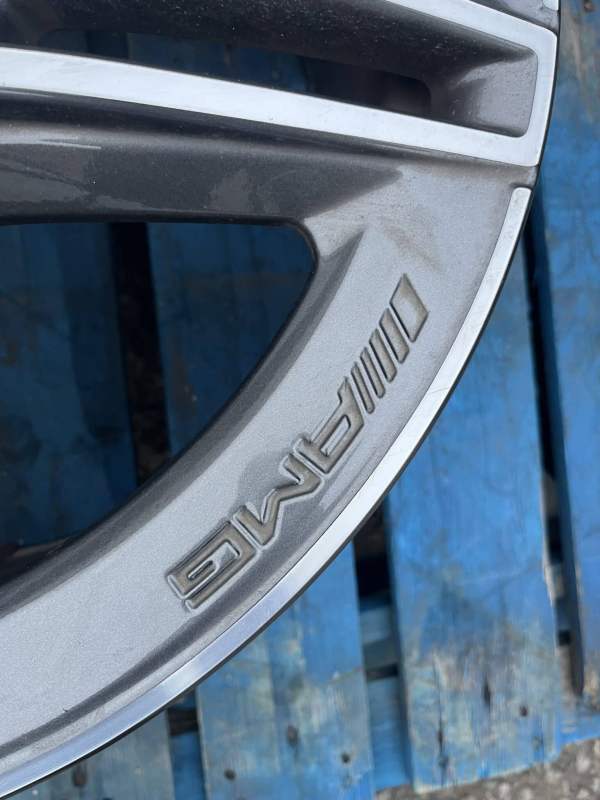 Mercedes C Class C43 AMG 18″ Front Alloy Wheel – A2054019900 ( Removed From 2019 Model )