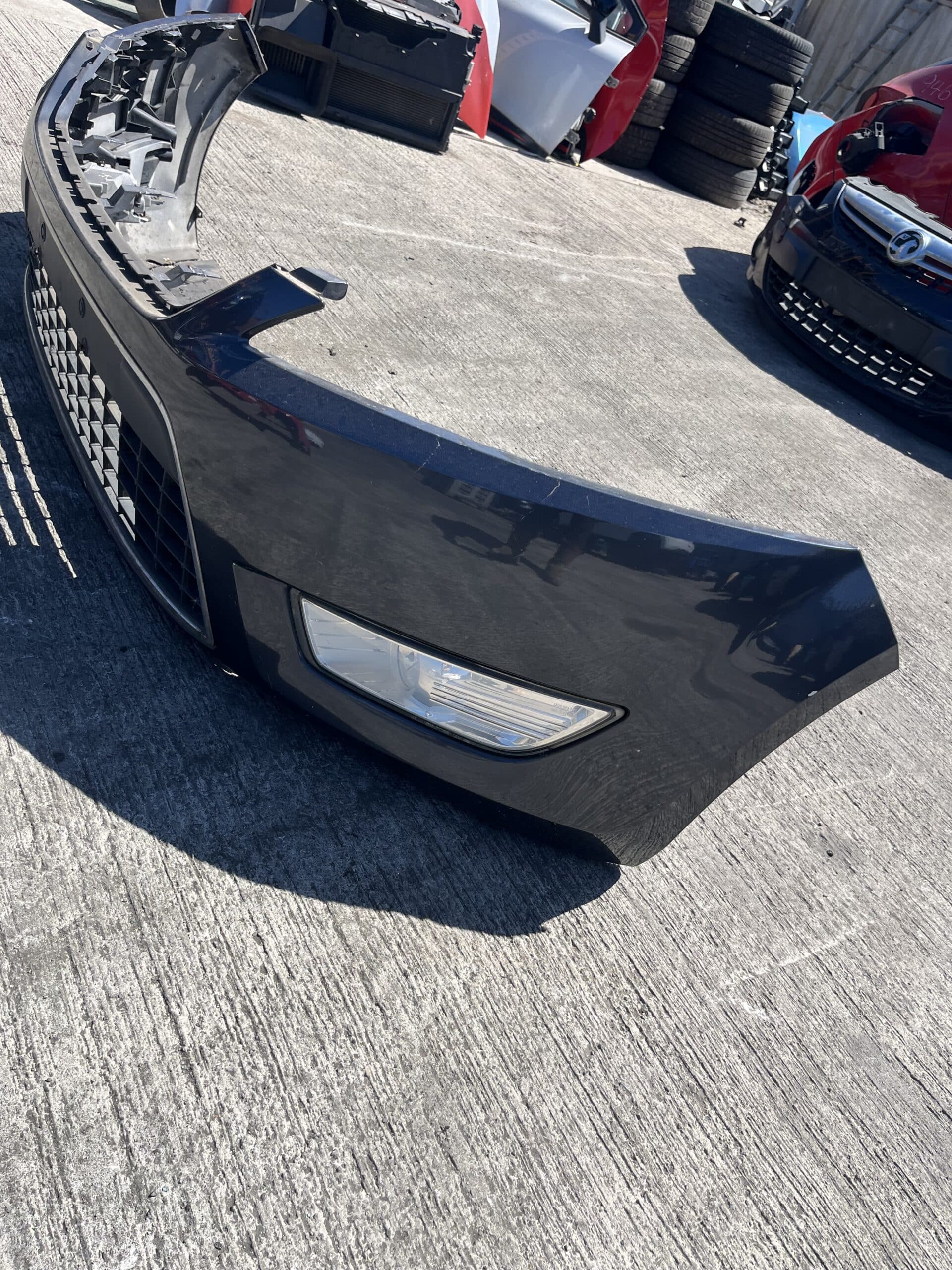 Ford Mondeo 2007-2010 Front Bumper With Fogs – Grey X6 Colour Code