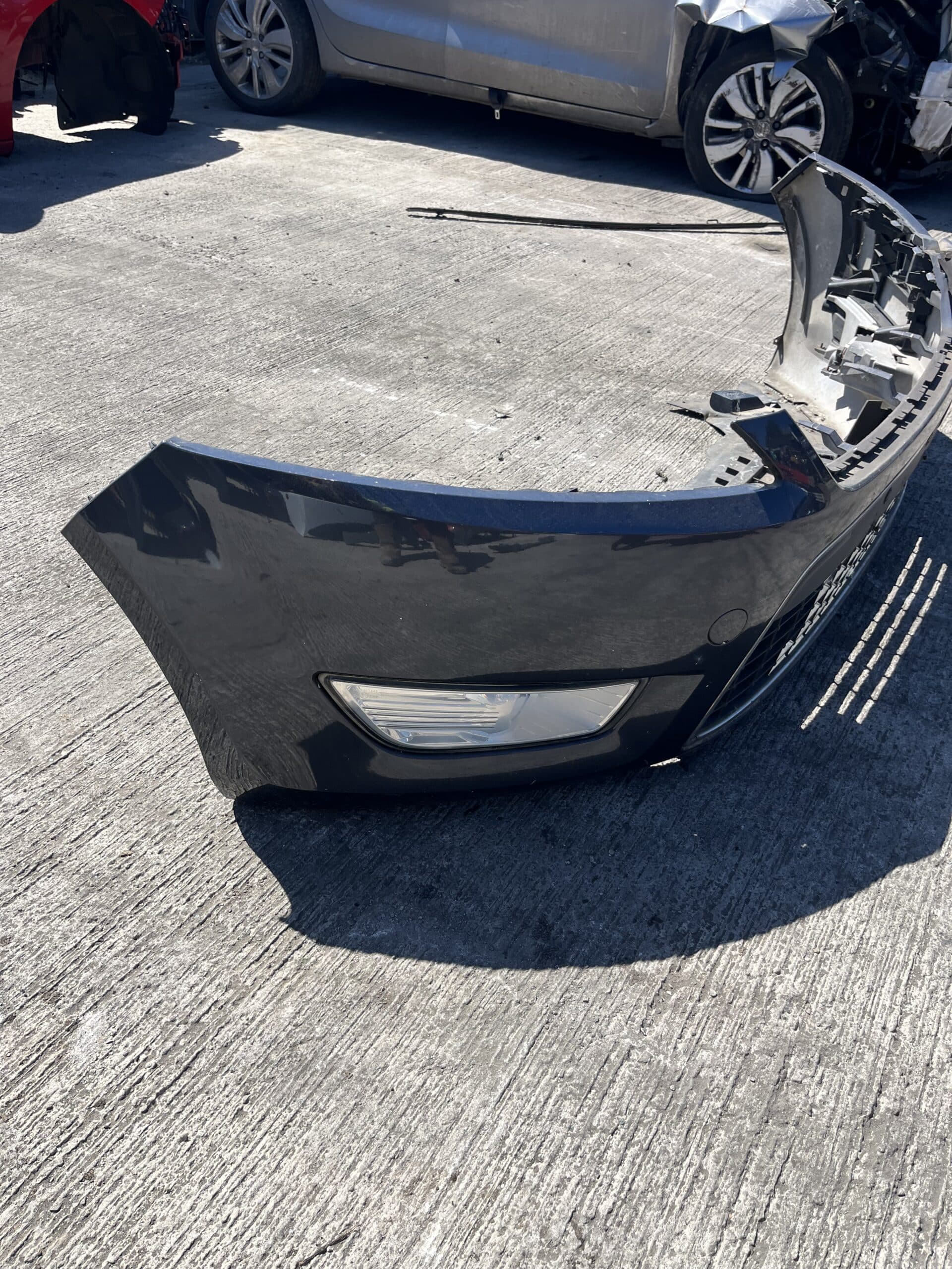 Ford Mondeo 2007-2010 Front Bumper With Fogs – Grey X6 Colour Code