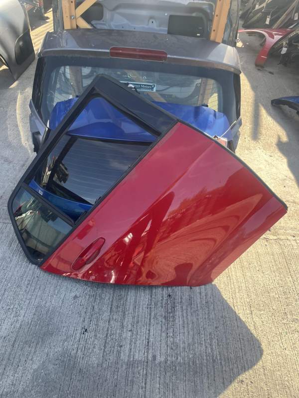Volkswagen Golf 2012-2017 5 Door Hatchback Off Side Rear Door – Red LY3D Colour Code ( Call Office For Delivery Quote )