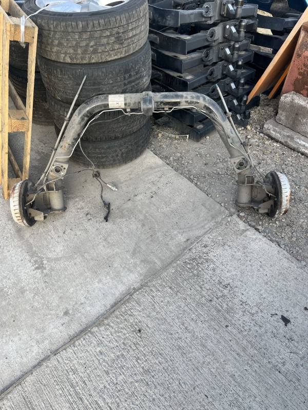 Renault Twingo 2013-2019 Hatchback Rear Axle – Drums And ABS