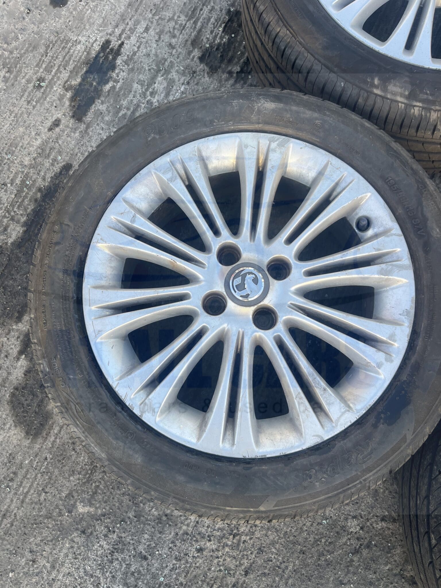 Vauxhall Corsa 2006-2014 Full Set Of 16″ Alloy Wheels And Tyres – 195/55/16