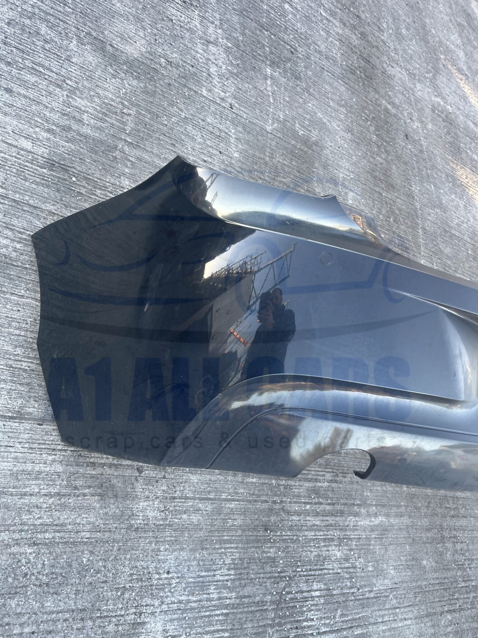 BMW 1 Series 2011-2015 5 Door Hatchback Rear Bumper With Sensors – Black 475 Colour Code