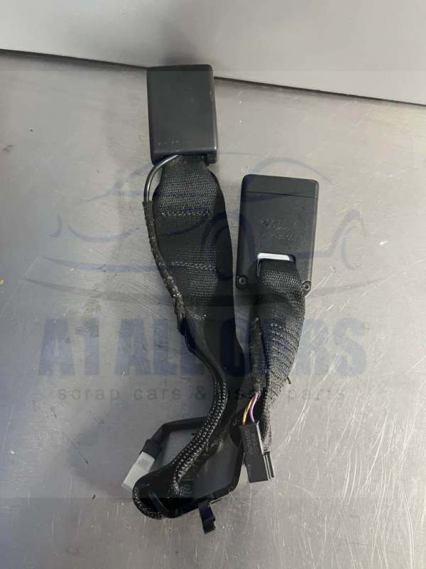 Bmw 1 Series 2011-2015 5 Door Hatchback Off Side Rear Double Seatbelt Anchor – 7355471