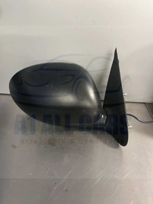Nissan Juke 2010-2014 Hatchback Off Side Electric Door Mirror – Black Plastic