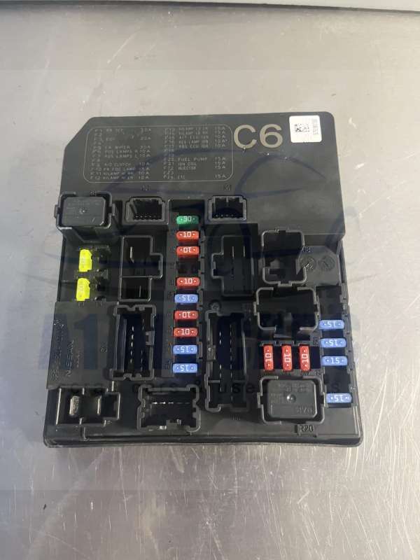 Nissan Juke 2010-2019 Fuse Box – 284B71KJ0K