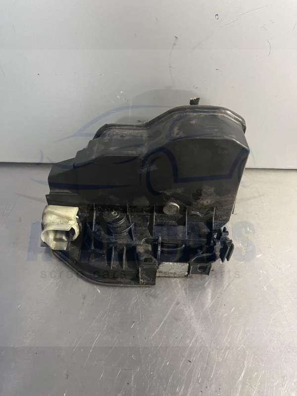BMW 3 Series 2011-2015 5 Door Off Side Front Door Locking Mechanism – 7202150