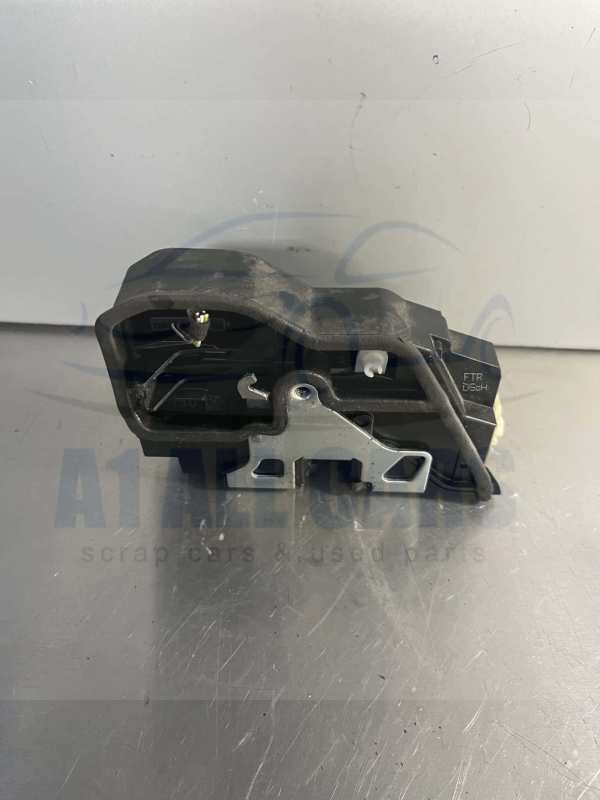 BMW 3 Series 2011-2015 5 Door Off Side Front Door Locking Mechanism – 7202150