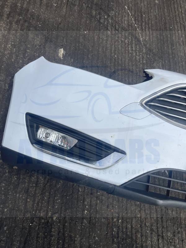 Ford Focus 2015-2018 MK3 FL Front Bumper With Fogs – White 5F Colour Code