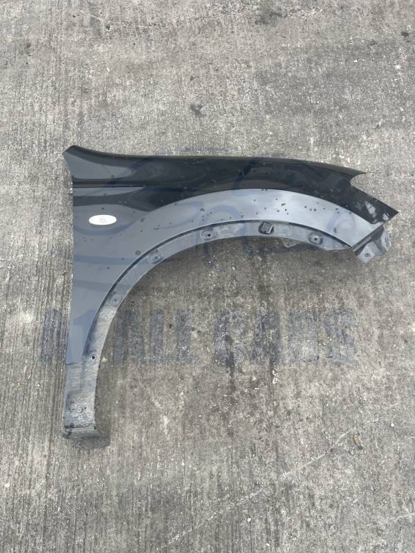 Nissan Qashqai 2010-2013 Off Side Wing – Black Z11 Colour Code