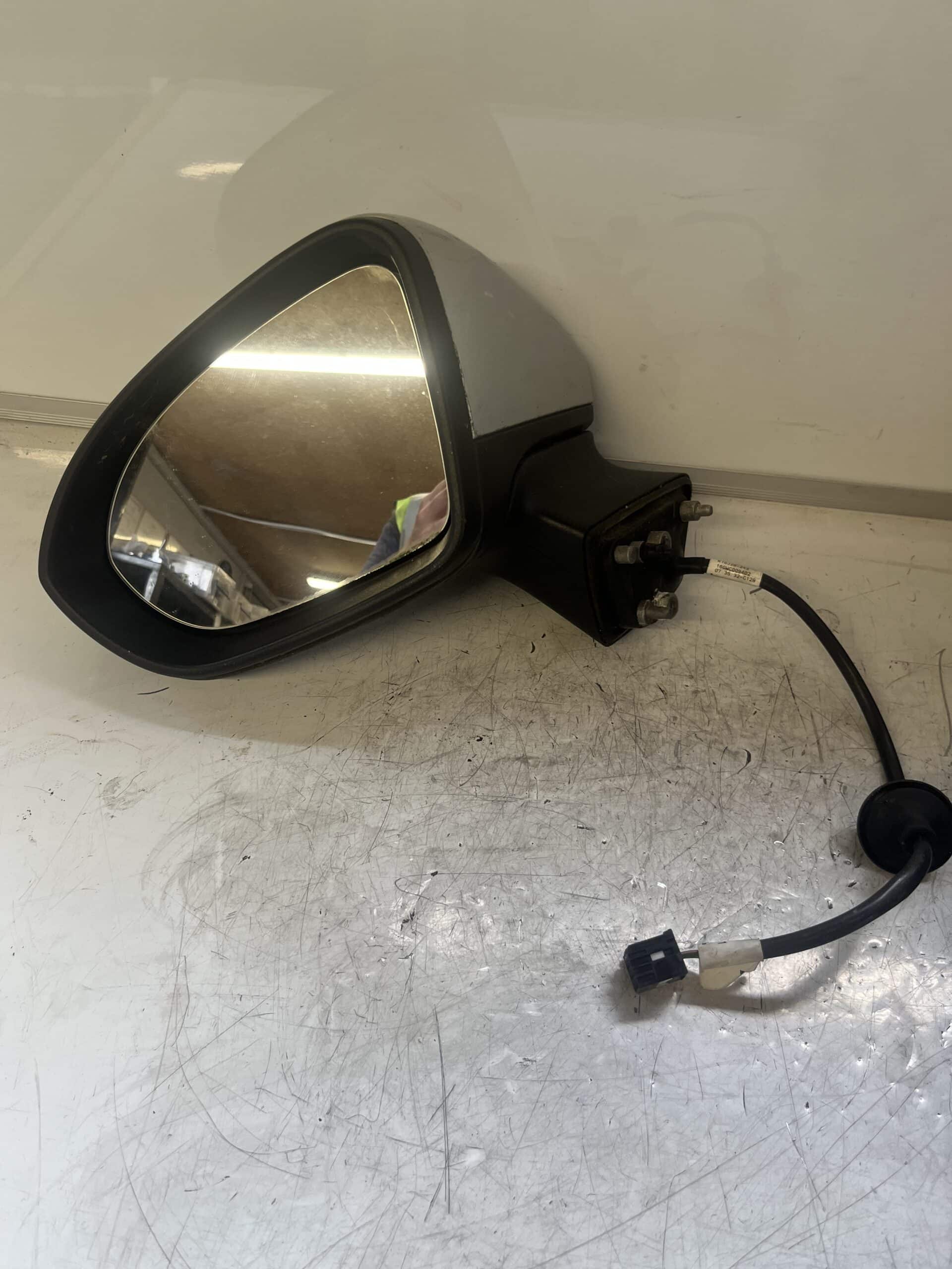 Vauxhall Astra 2015-2021 Hatchback / Estate Near Side Electric Door Mirror – Silver Z176