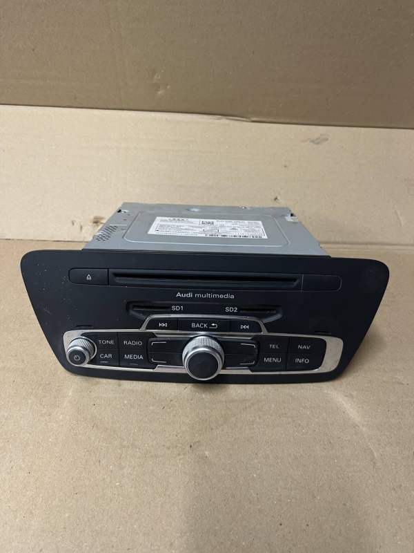 Audi Q3 2011-2018 Radio / Sat Nav / Head Unit – 8U0.035.193.C