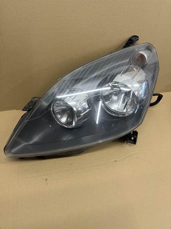 Vauxhall Zafira MPV 2008-2014 Facelift Near Side Headlamp – 24451050 LH