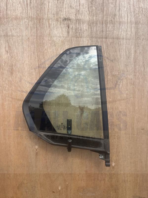 Volkswagen Golf 2019-2024 MK8 5 Door Hatchback Off Side Rear 1/4 Glass