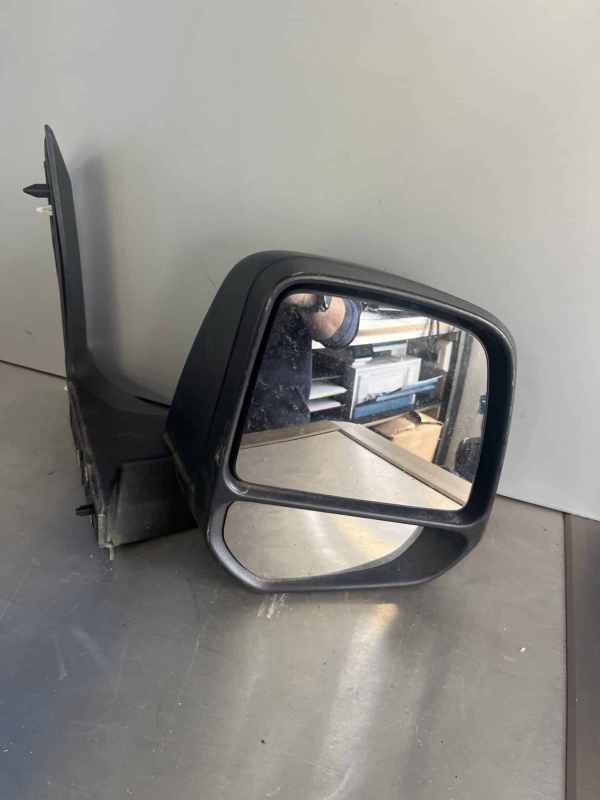 Ford Transit Connect 2014-2022 MK2 Off Side Manual Door Mirror – Black Plastic ( Crack on Casing See Pics )