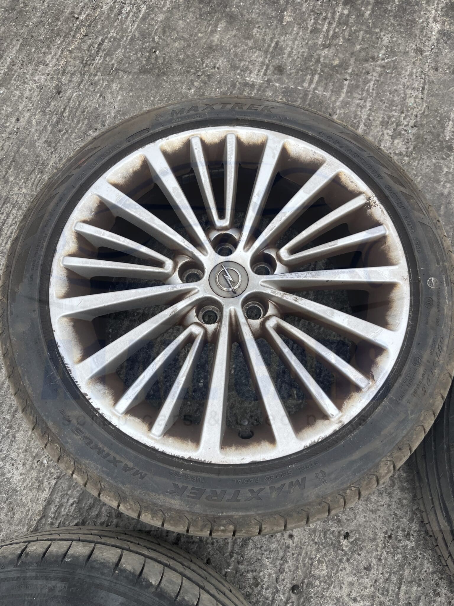 Vauxhall Astra 2015-2021 Full Set Of 17″ Alloy Wheels And Tyres – 225/45/17