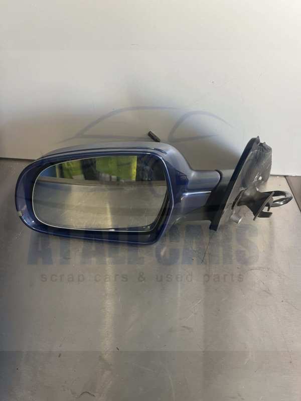 Audi A4 2012-2015 Saloon / Estate Near Side Electric Door Mirror – Blue LX5Q ( Power Fold )