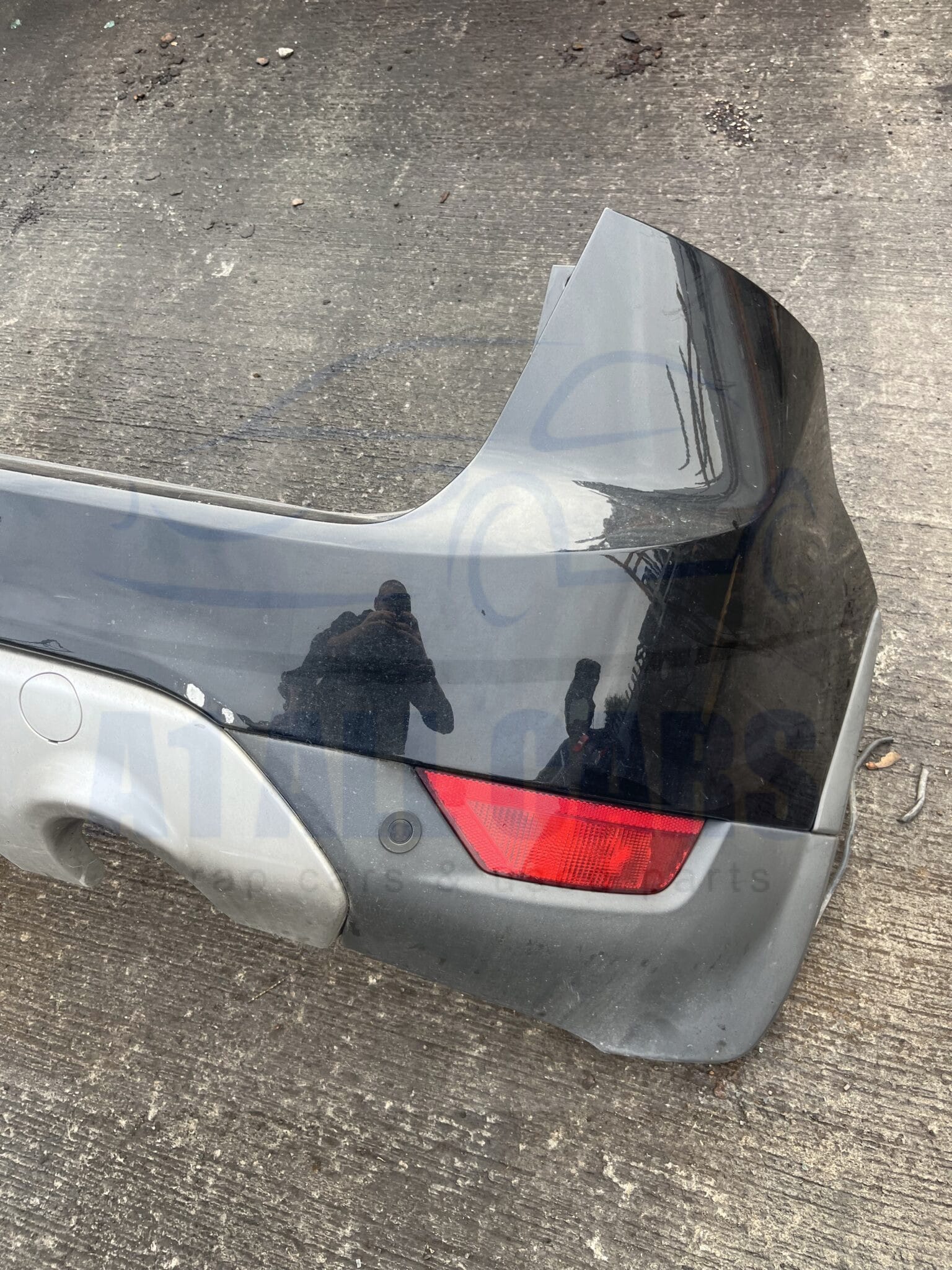 Ford Kuga 2008-2012 5 Door Hatchback Rear Bumper With Sensors – Black F8 Colour Code