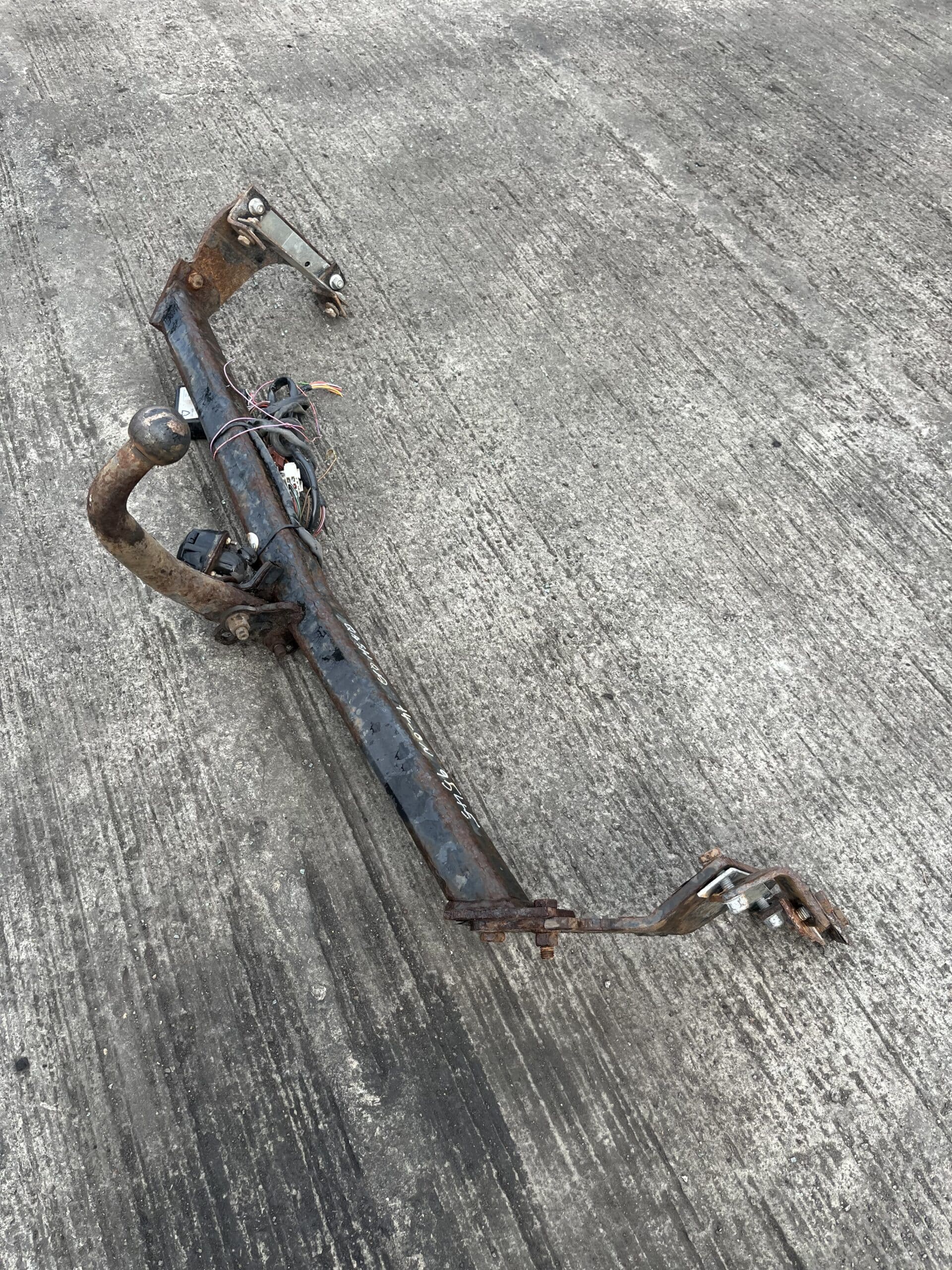 Nissan Qashqai 2013-2017 MK2 5 Door Hatchback Tow Bar