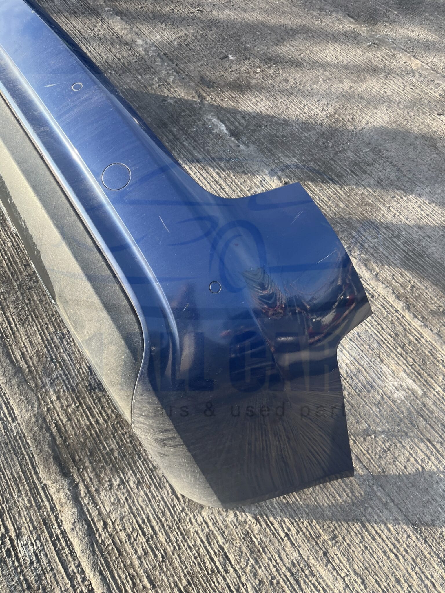 Audi A4 2012-2015 Estate Rear Bumper With Sensors – Blue LX5Q Colour Code ( Few Scratches See Pics )