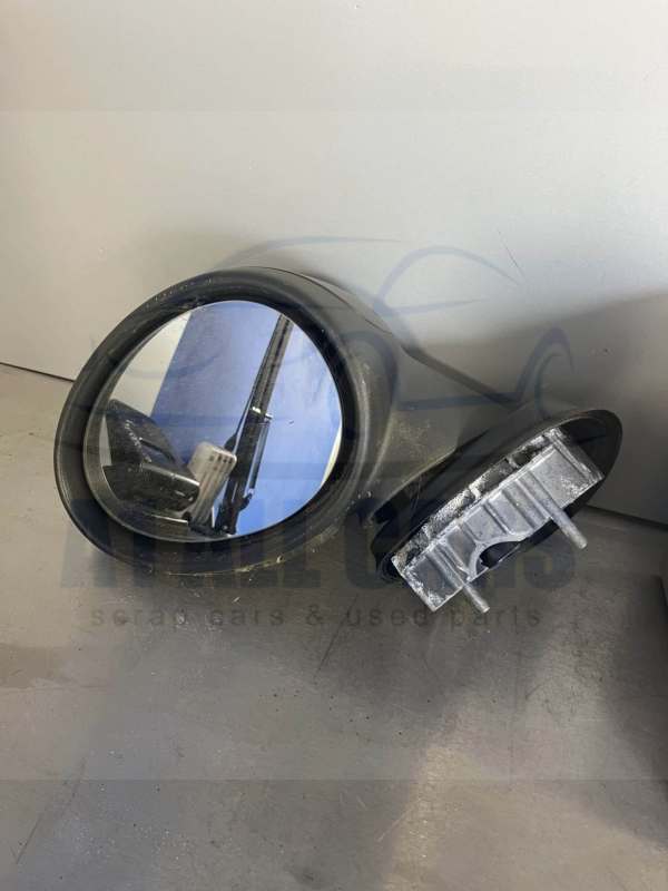 BMW Mini 2006-2015 Hatchback Near Side Electric Door Mirror – Black Plastic