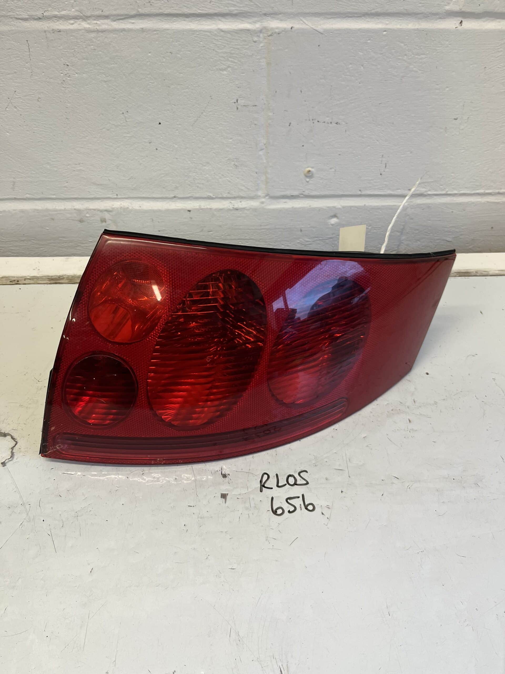 Audi TT 1998-2007 Coupe Off Side Taillamp – 8N0945096A