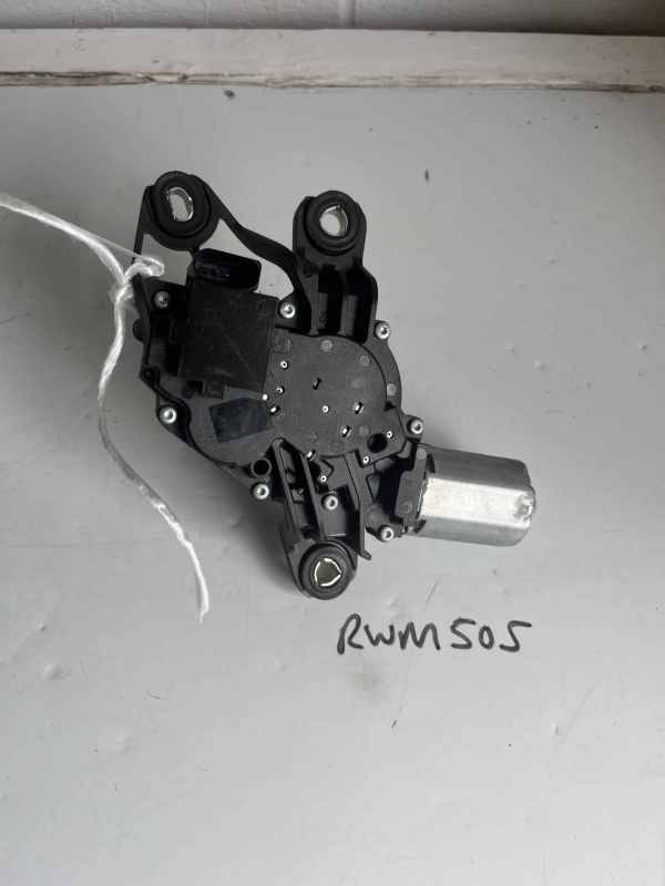 Volkswagen Golf 2008-2012 Hatchback Rear Wiper Motor – 5K6955711A / 0390201826
