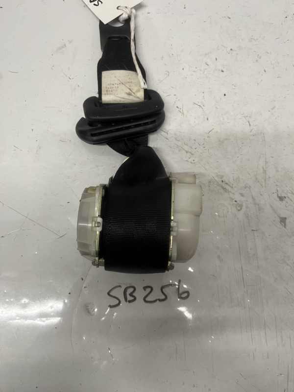 Citroen C1 / Peugeot 107 / Toyota Aygo 2005-2012 Hatchback Off Side Rear Seatbelt